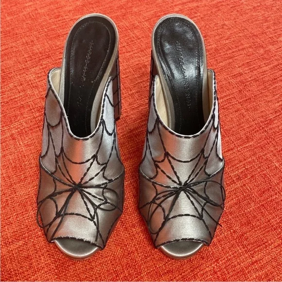 Marco De Vincenzo Spider's web-embroidered Satin Mules Shoes - Picture 6 of 13
